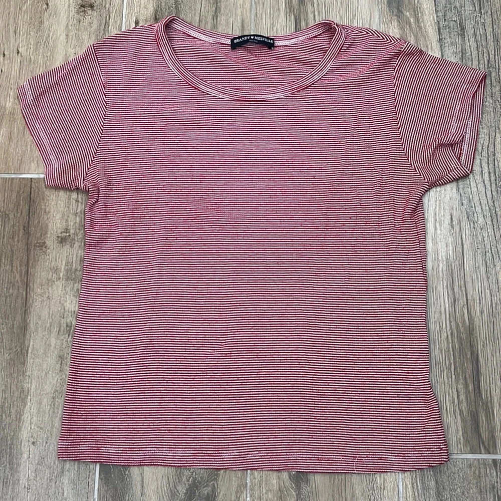 Brandy Melville Top - Picture 1 of 3